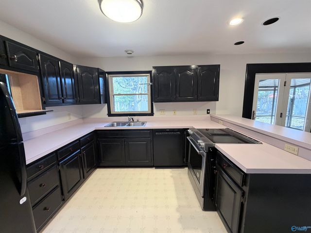 2703 Biscayne Street, Huntsville, AL 35805