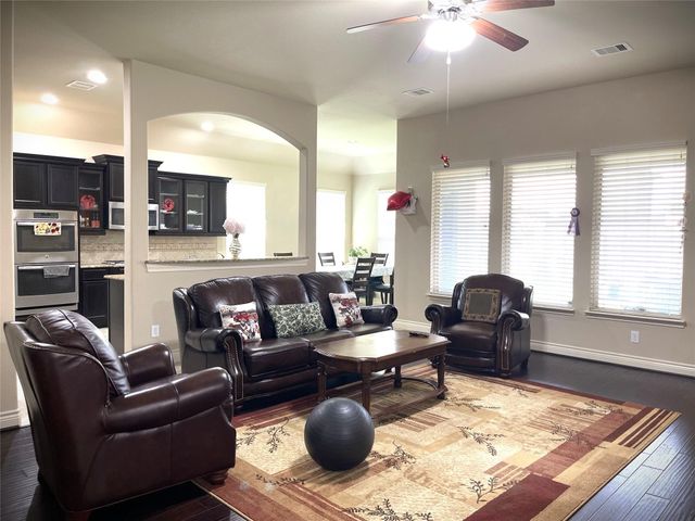 738 Somerset Landing Lane, League City, TX 77573