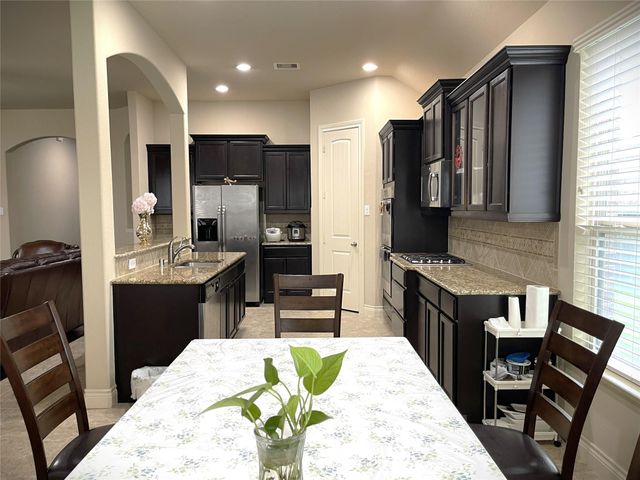 738 Somerset Landing Lane, League City, TX 77573