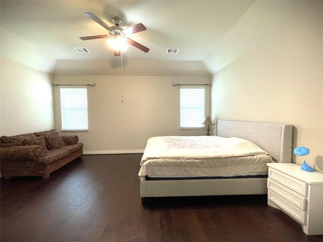 738 Somerset Landing Lane, League City, TX 77573