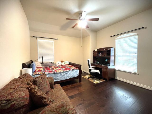 738 Somerset Landing Lane, League City, TX 77573