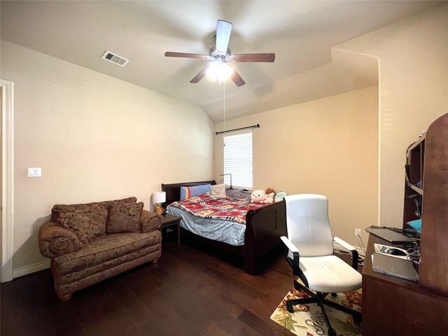 738 Somerset Landing Lane, League City, TX 77573