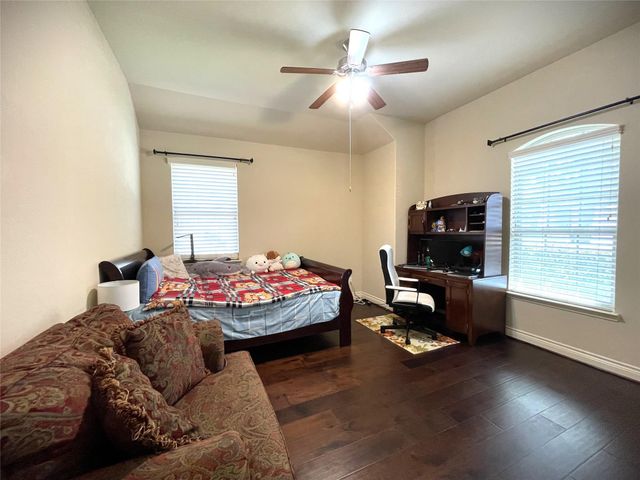 738 Somerset Landing Lane, League City, TX 77573