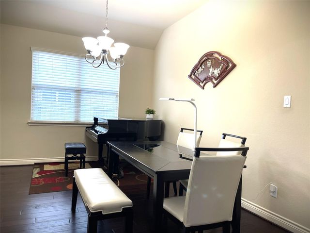 738 Somerset Landing Lane, League City, TX 77573