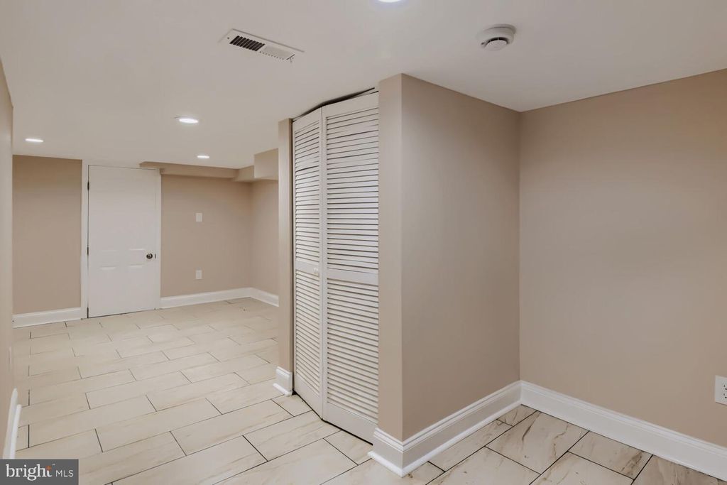 Image 25 of property listing at 2911 FREDERICK AVE, Baltimore, MD 21223