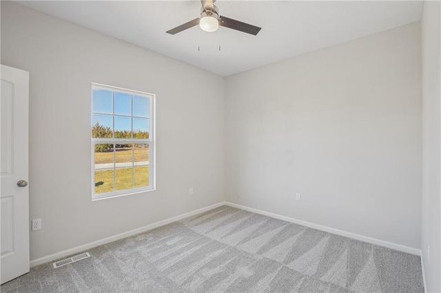 323 NE 51 Road, Warrensburg, MO 64093