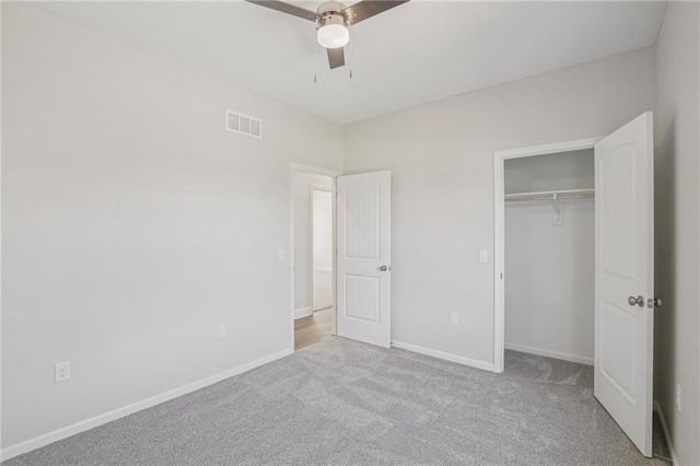 323 NE 51 Road, Warrensburg, MO 64093