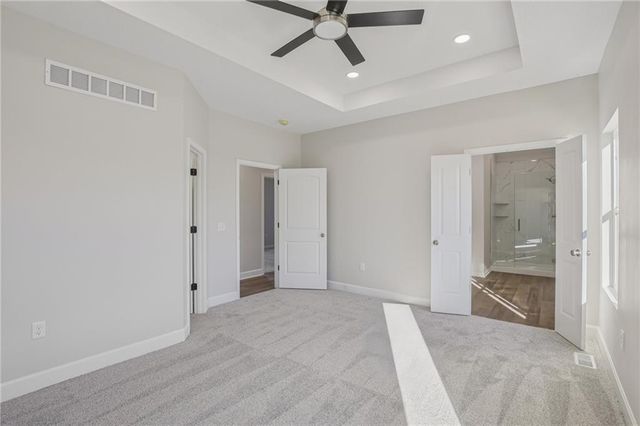 323 NE 51 Road, Warrensburg, MO 64093