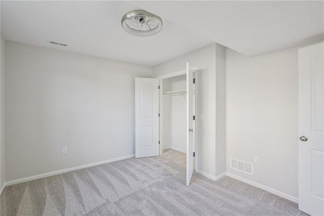 323 NE 51 Road, Warrensburg, MO 64093