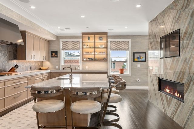 401 Beacon Street PH, Boston, MA 02115
