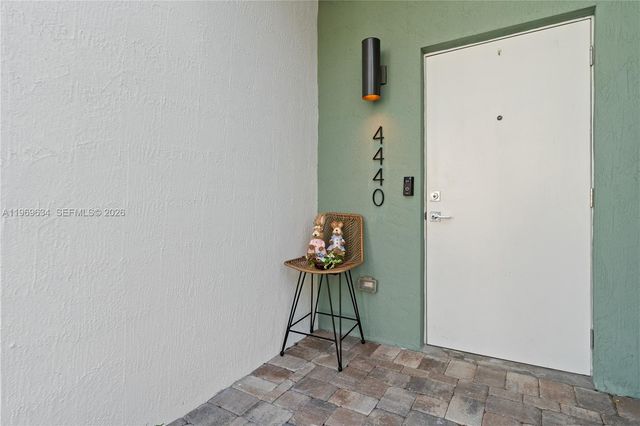 4440 NW 8th Court, Plantation, FL 33317