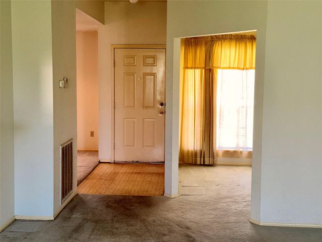 872 Granville Drive, Houston, TX 77091