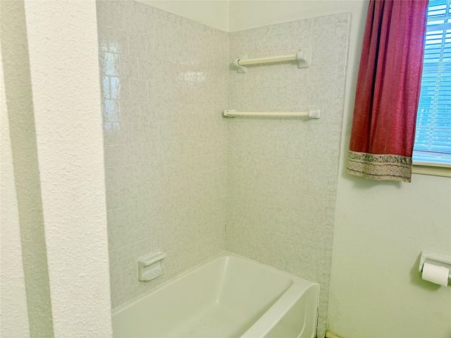 872 Granville Drive, Houston, TX 77091