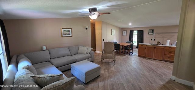 11736 County Road 675, Webster, FL 33597