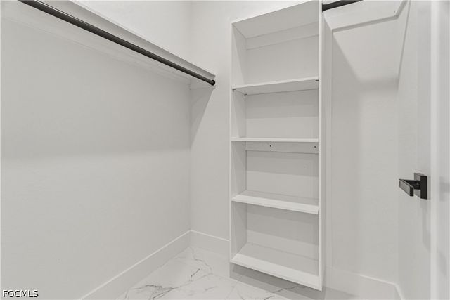 2108 NE 15th TER, Cape Coral, FL 33909