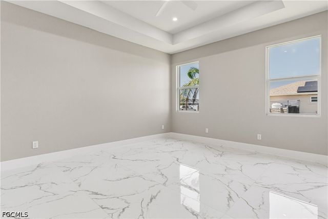 2108 NE 15th TER, Cape Coral, FL 33909