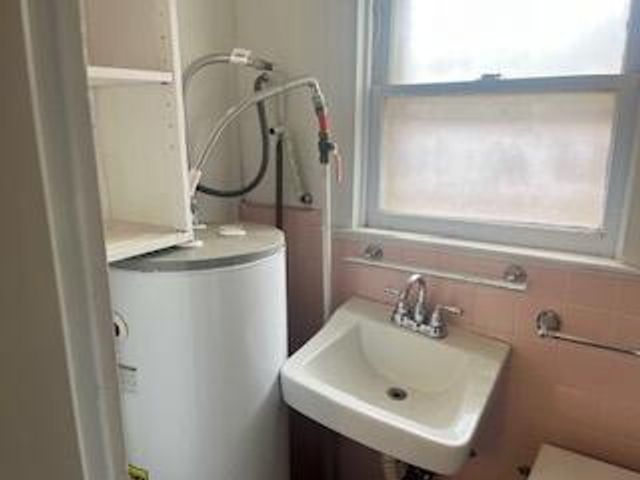 1613 Avenue Y, Lubbock, TX 79401