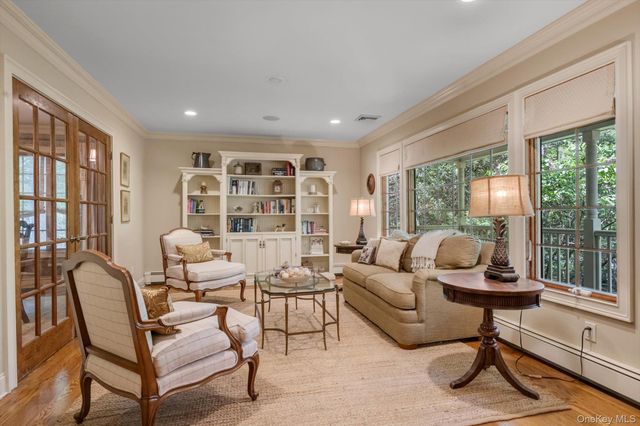 3 Carriage Court, Dix Hills, NY 11746