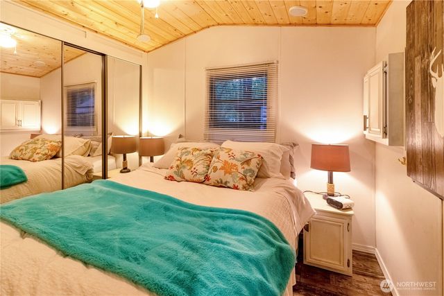 160 3 Big River Boulevard E, Deming, WA 98244