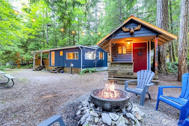 160 3 Big River Boulevard E, Deming, WA 98244