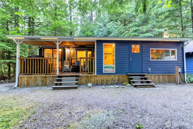 160 3 Big River Boulevard E, Deming, WA 98244