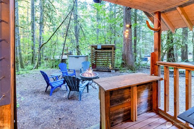 160 3 Big River Boulevard E, Deming, WA 98244