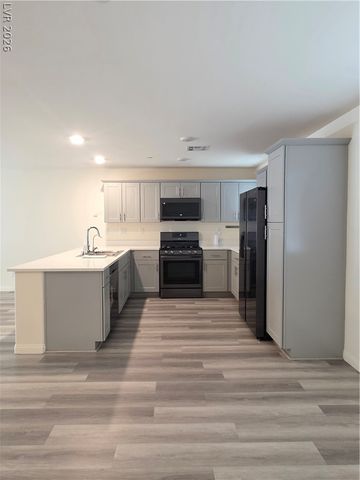 3740 Brilliant Sunset Street, Las Vegas, NV 89129