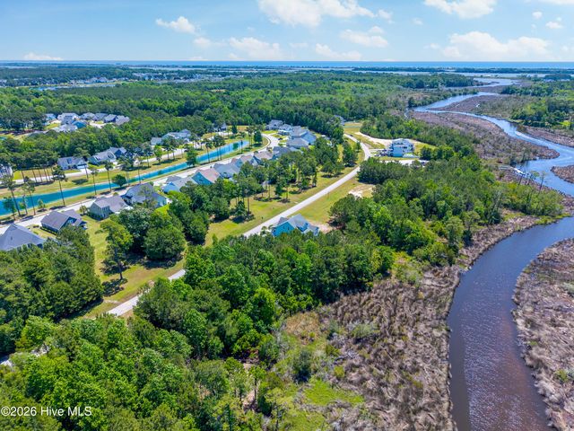 232 Kings Creek Crossing, Holly Ridge, NC 28445