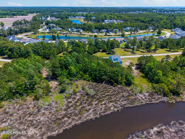 232 Kings Creek Crossing, Holly Ridge, NC 28445