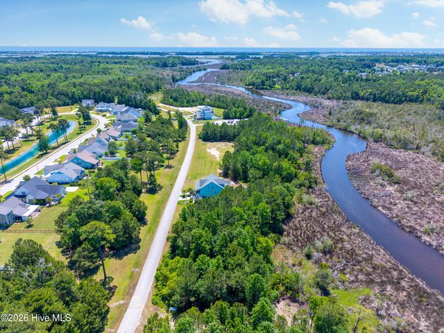232 Kings Creek Crossing, Holly Ridge, NC 28445