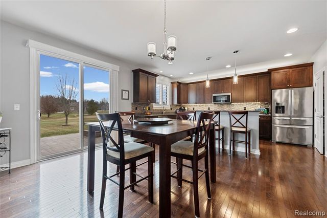 801 Watersmeet Drive, Oxford, MI 48371