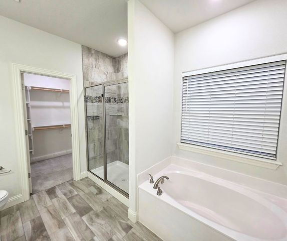 1001 Ashmore Landing Loop, Centerton, AR 72719