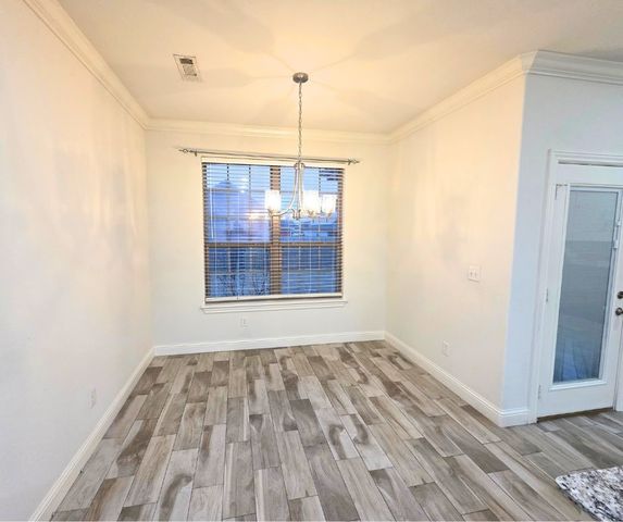 1001 Ashmore Landing Loop, Centerton, AR 72719