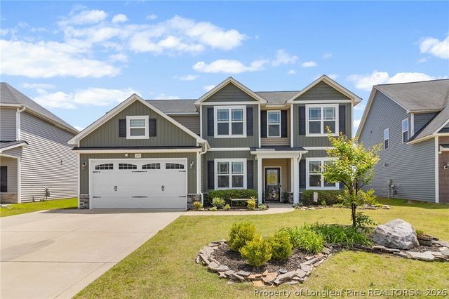 1676 Man O War Drive, Hope Mills, NC 28348