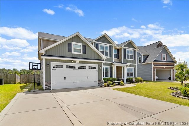 1676 Man O War Drive, Hope Mills, NC 28348