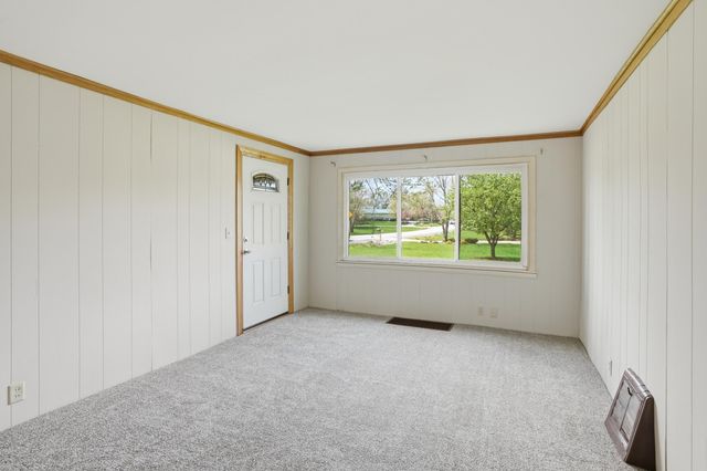 11131 Fathke Road, Crown Point, IN 46307