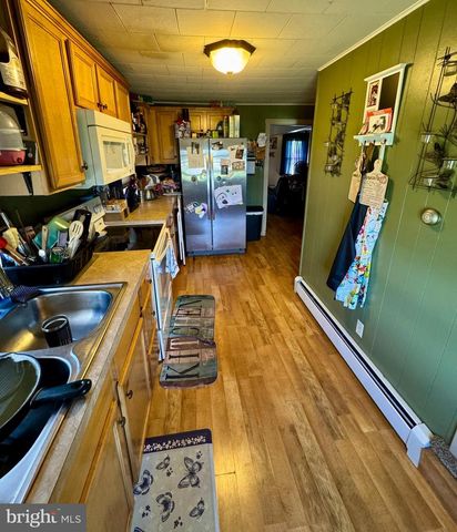 3225 CAPE HORN RD, Red Lion, PA 17356