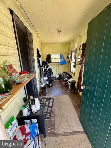 3225 CAPE HORN RD, Red Lion, PA 17356