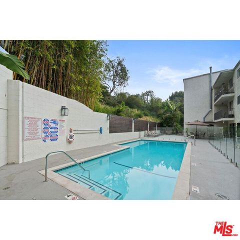 1230 Horn Avenue 305, West Hollywood, CA 90069