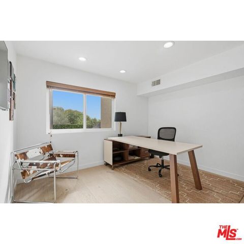 1230 Horn Avenue 305, West Hollywood, CA 90069