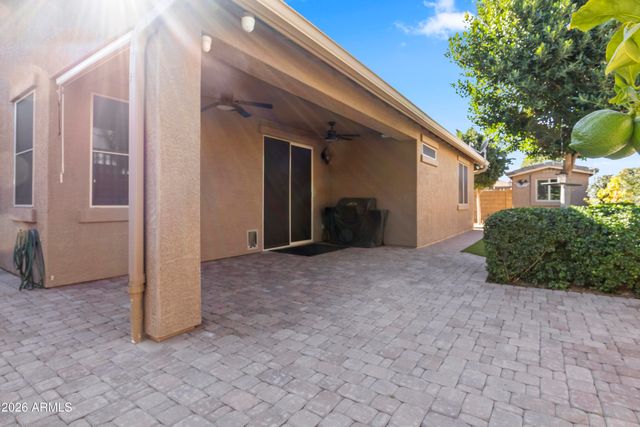 18228 W TINA Lane, Surprise, AZ 85387
