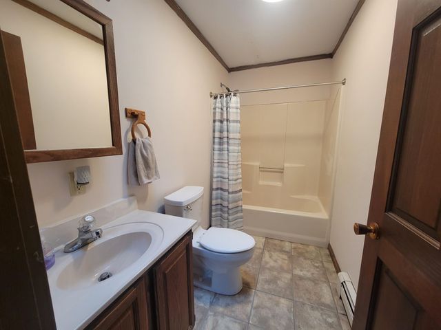 12 Chestnut Circle, Loudon, NH 03307