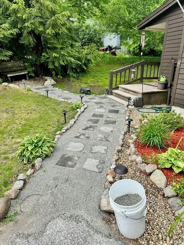 12 Chestnut Circle, Loudon, NH 03307