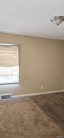 15662 Faircrest Street, Detroit, MI 48205