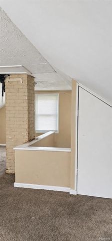 15662 Faircrest Street, Detroit, MI 48205