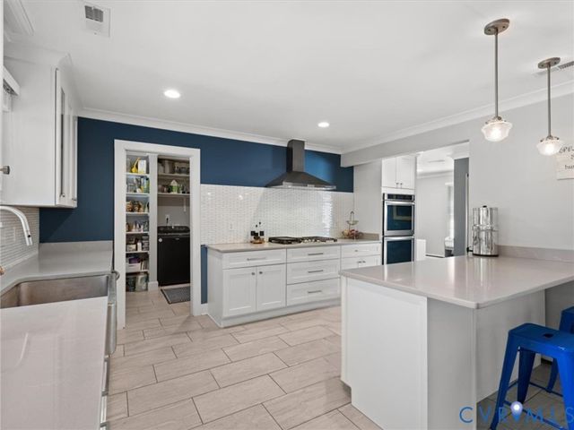 9315 Skyview Dr, Henrico, VA 23229