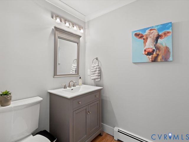 9315 Skyview Dr, Henrico, VA 23229