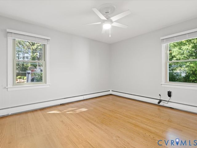 9315 Skyview Dr, Henrico, VA 23229