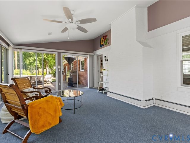 9315 Skyview Dr, Henrico, VA 23229