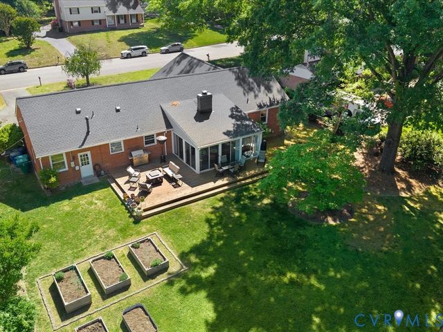 9315 Skyview Dr, Henrico, VA 23229